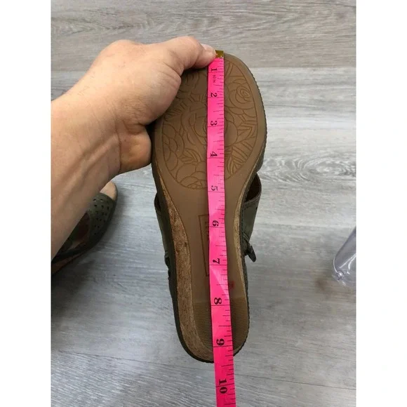 Cobb Hill Women's Green Leather Wedge Sandals 9 Cutout Zip Comfort Peep Toe Shoe - Picture 10 of 11